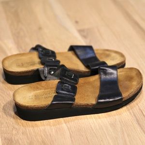 Naot Sandal Women’s size 41 us 10 navy with rhinestones